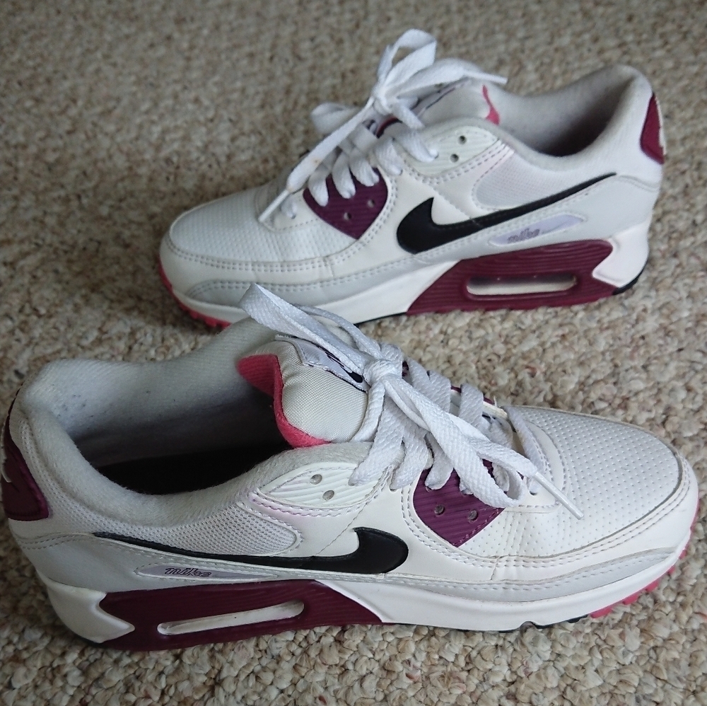 NIKE AIR MAX 90 white black dark beetroot DH1316-100 SIZE 7